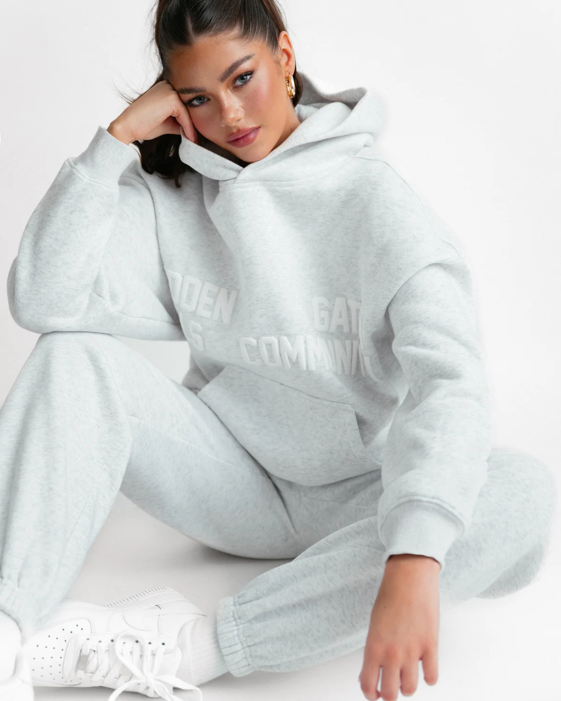 HIDDEN HILLS TRACKSUIT III