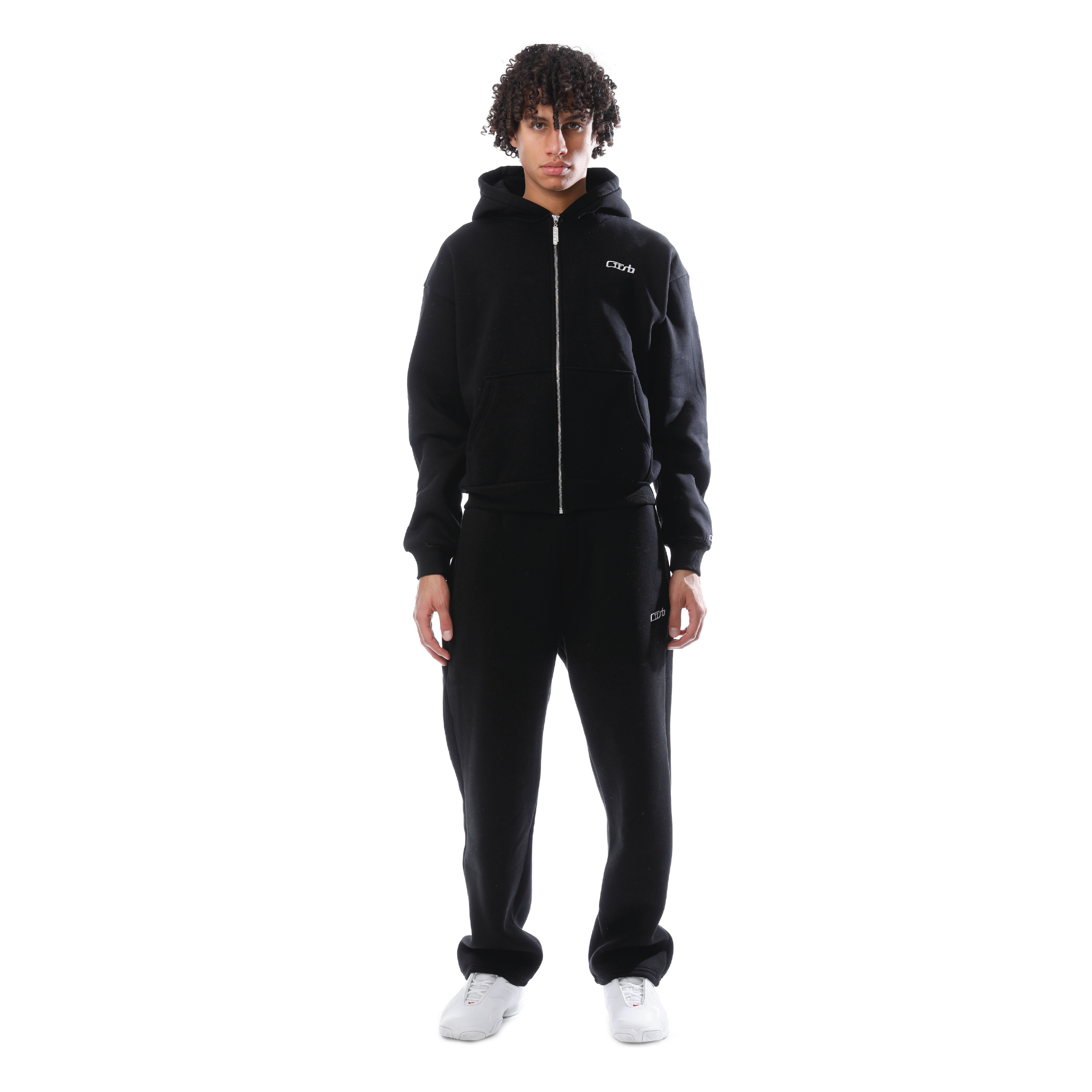 NOVAIRE - Tracksuit