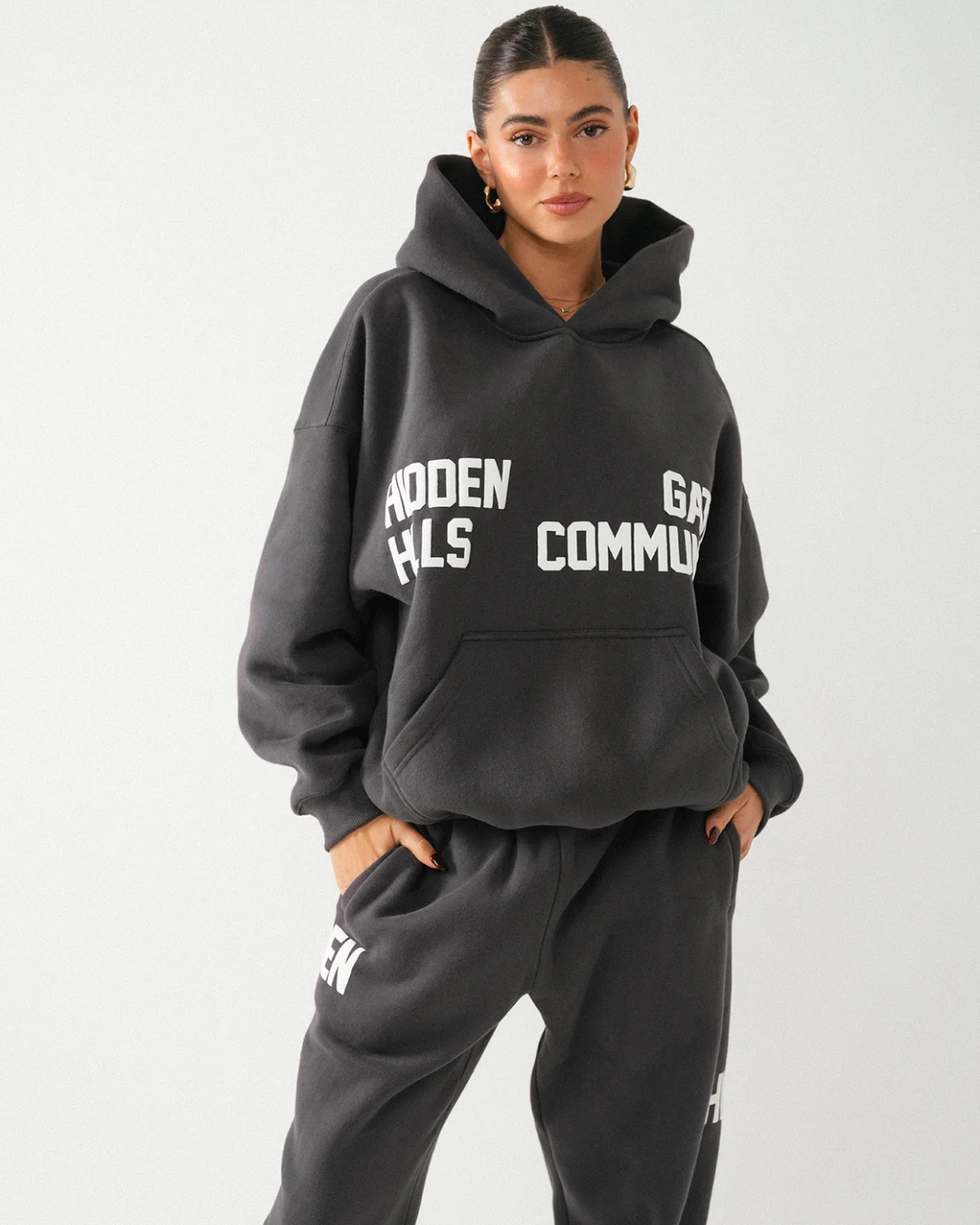 HIDDEN HILLS TRACKSUIT III